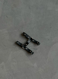 Harness podwiązka na udo z metalowymi elementami