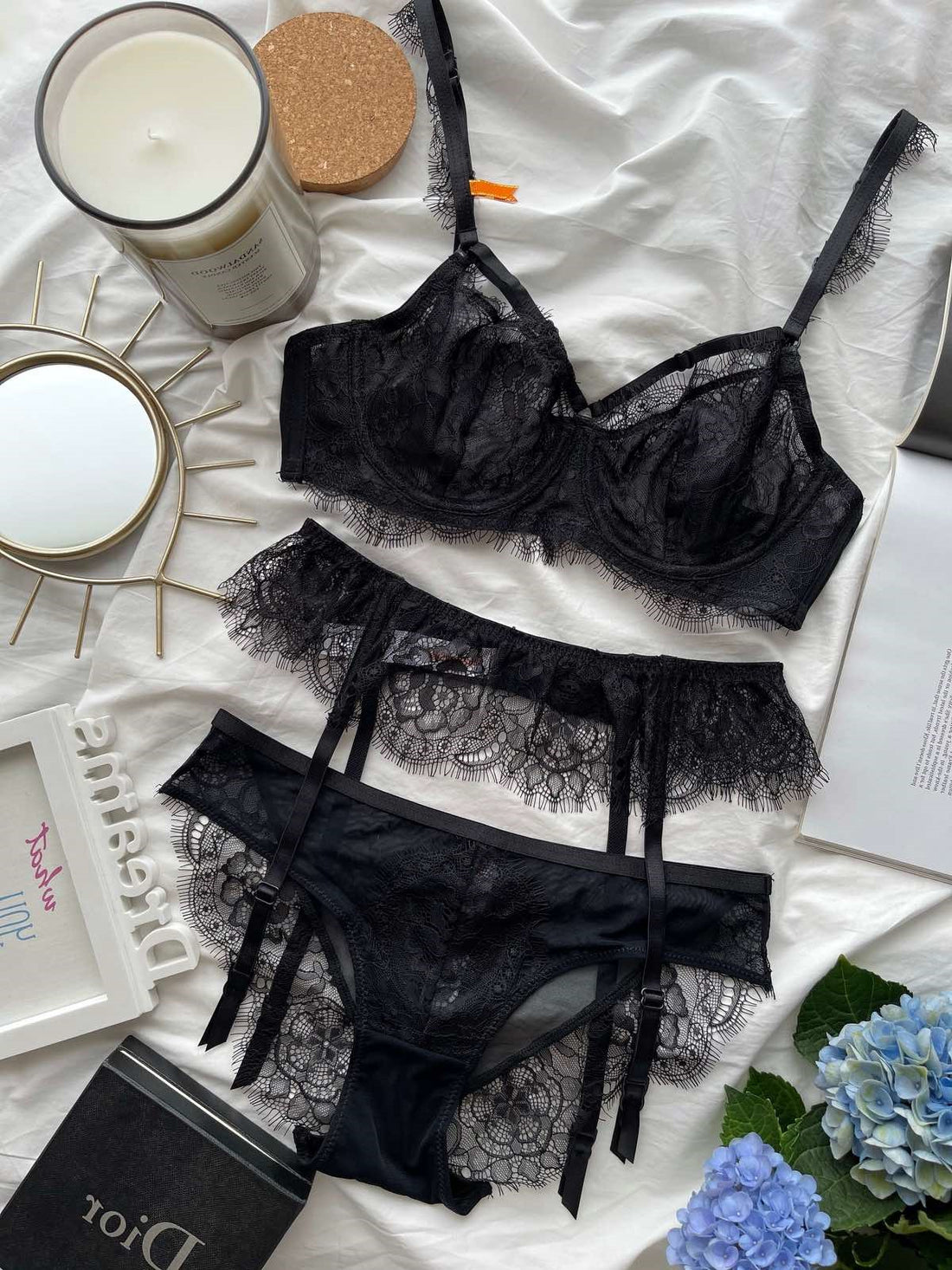 Lekki komplet bez pianki z francuskiej koronki — Czarny | DelBeauty